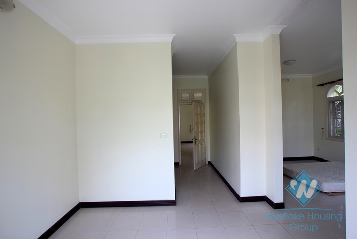 Block D, House with nice garden for rent in Ciputra, Tay Ho, Ha Noi